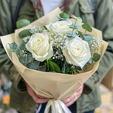 Букет цветов из:  Розы #REPLACE_PRED# Серафимовский